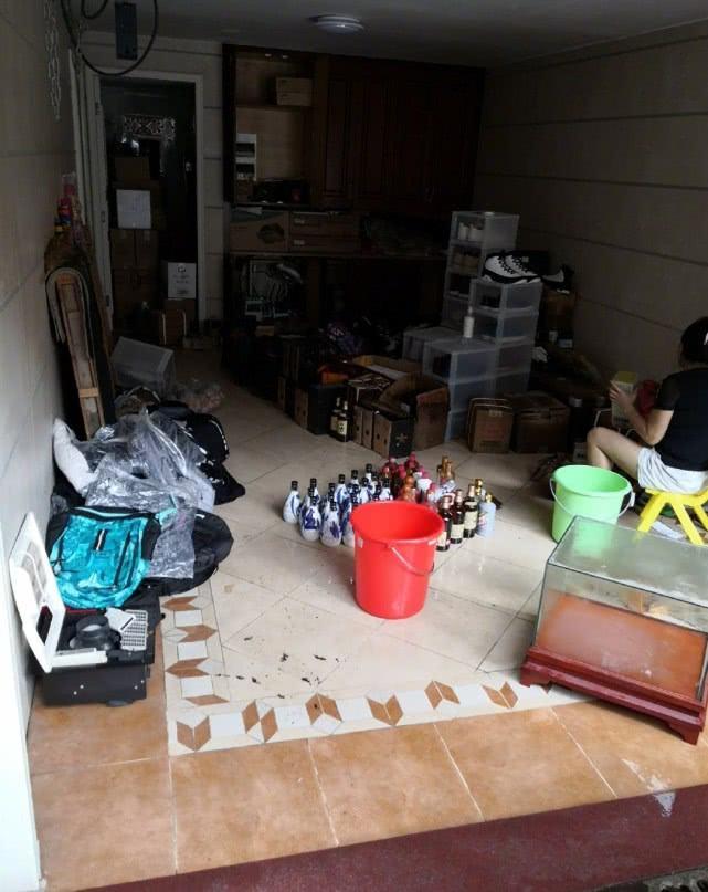 对于朱芳雨能够喝酒已经不是什么新鲜事，不过近日广州下大雨导致朱芳雨家中地下室被淹