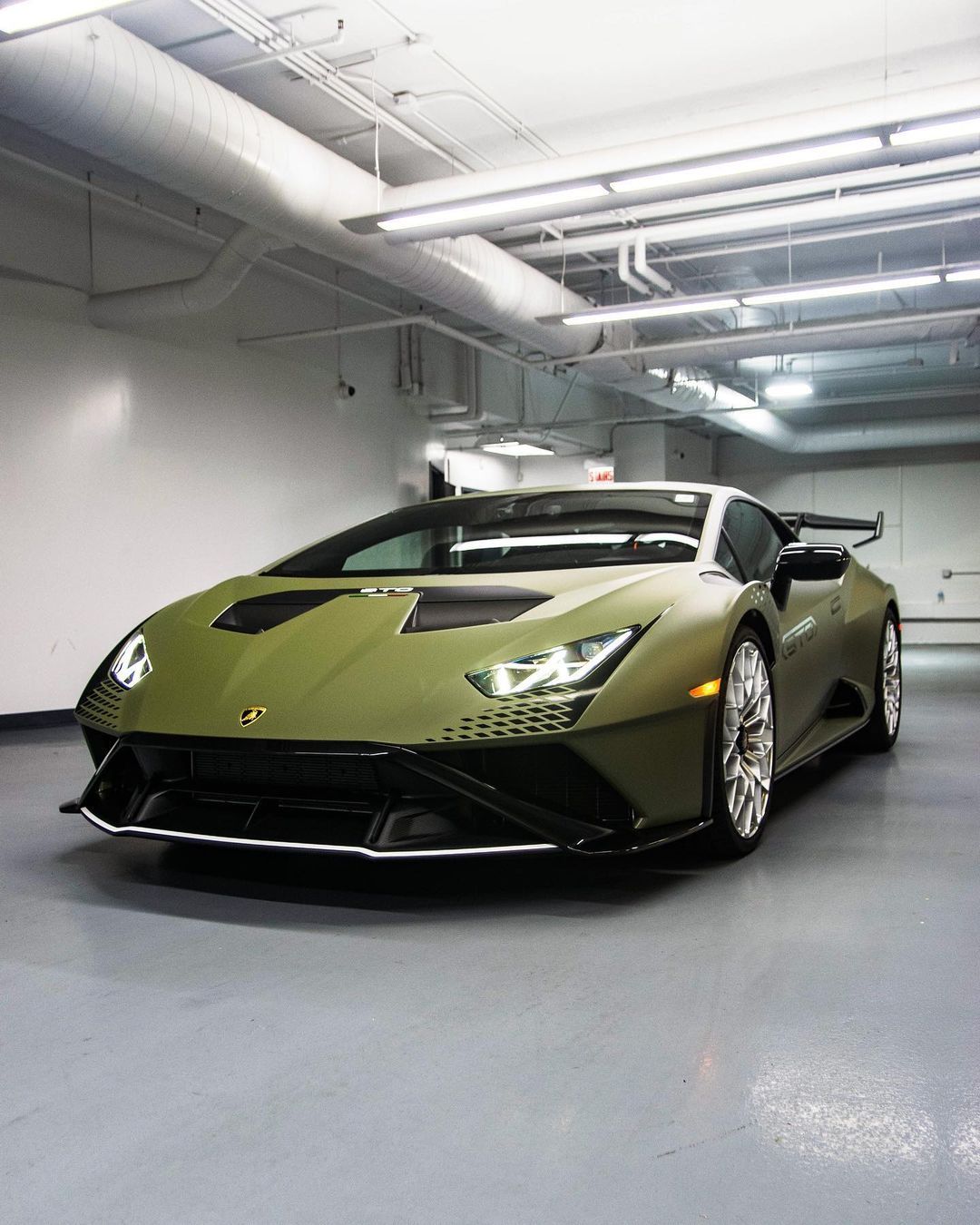 兰博基尼Huracan STO 🫒#Huracan##car时尚##豪车超跑#