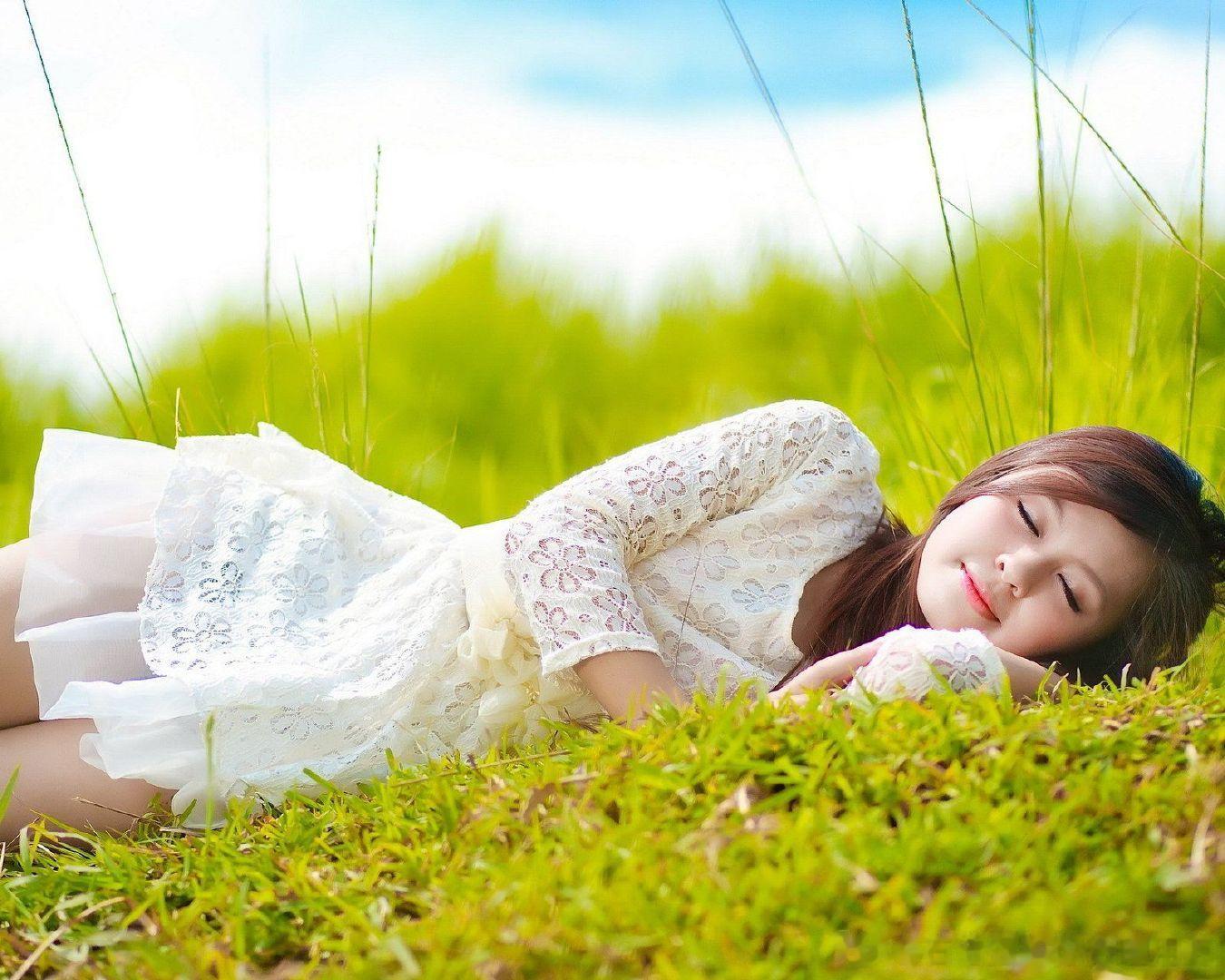 #用药指南# 【（澳）克莱尔•威克斯的《焦虑症的自救》】主诉： 2020年底有过