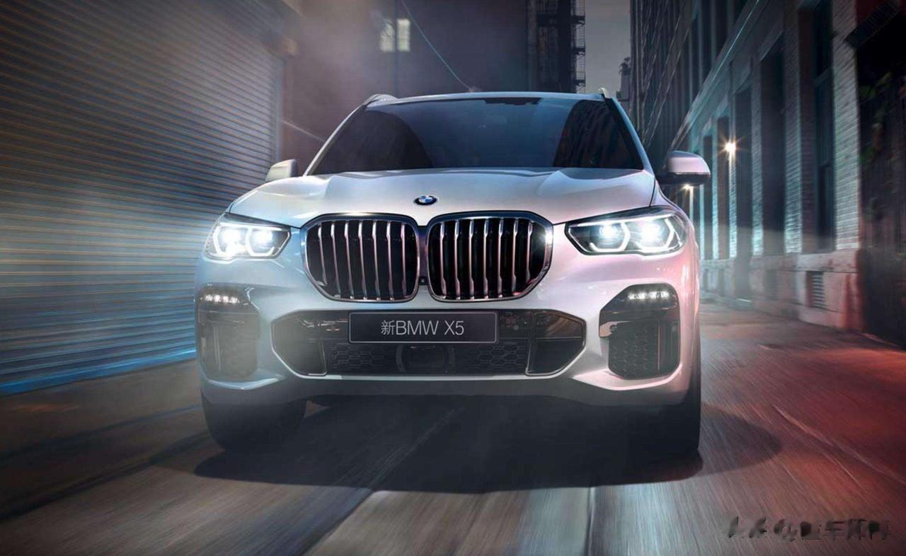 10694辆！宝马X5独自领跑！在1月的中大型SUV领域当中，冠军是宝马X5，1