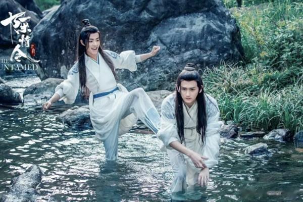 “零差评”的4部电视剧，《蓬莱间》上榜，没看过真遗憾！
观众老爷们，大家好！你们