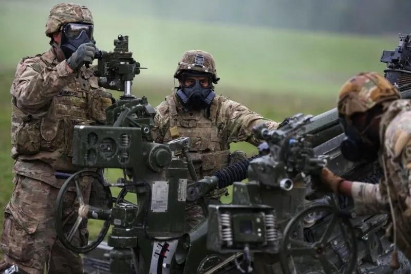 美军将增加“驻台”人数，美智库叫嚣“至少增派1500兵力”。
近日，美媒《华尔街