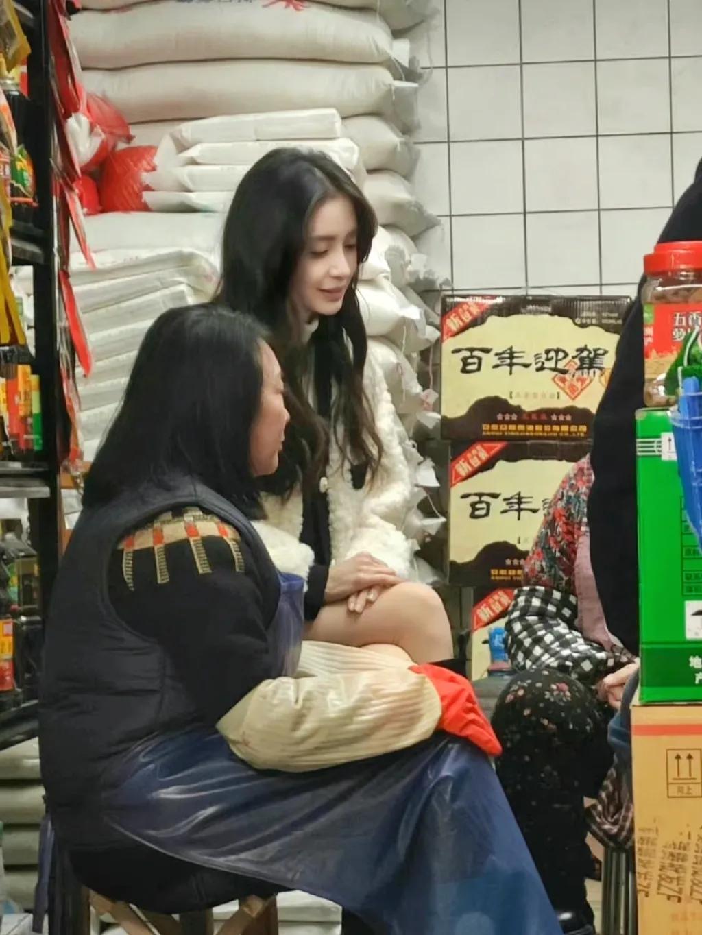 此女只应天上有[爱慕]
为什么baby自带滤镜啊，在普通人里真的太突出了！