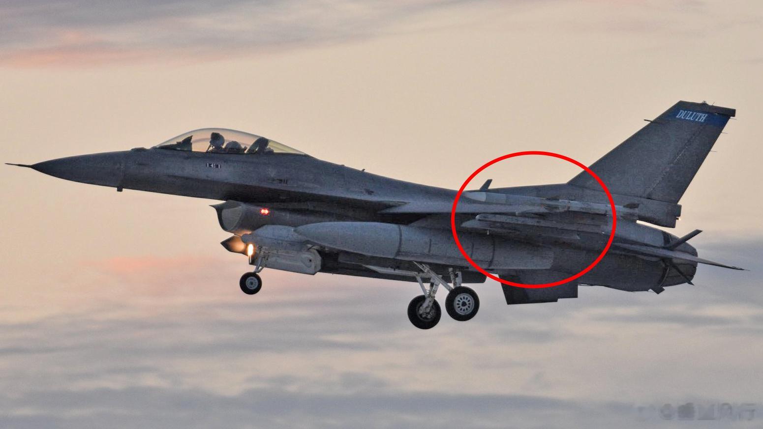 美执行击落不明飞行物的F-16照片曝光：来自第 148 战斗机联队 F-16C 