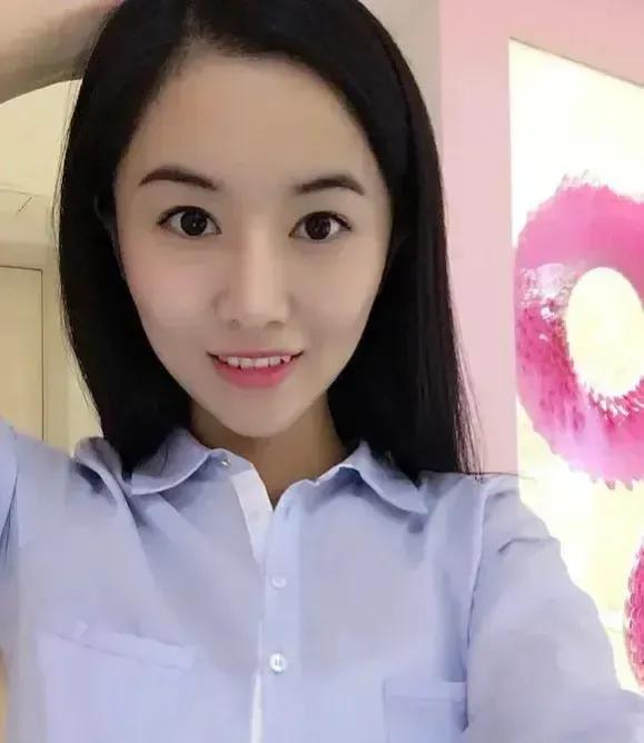认识的第二天就说：我会为你生孩子！

这发生在苏享茂和翟欣欣身上。他们通过婚恋交