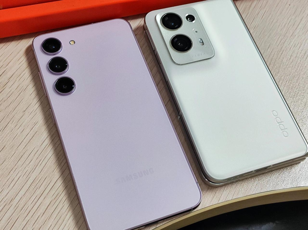 2023年最推荐小屏党入手的两款手机，预算合适直接入就行了。
1、三星S23，6