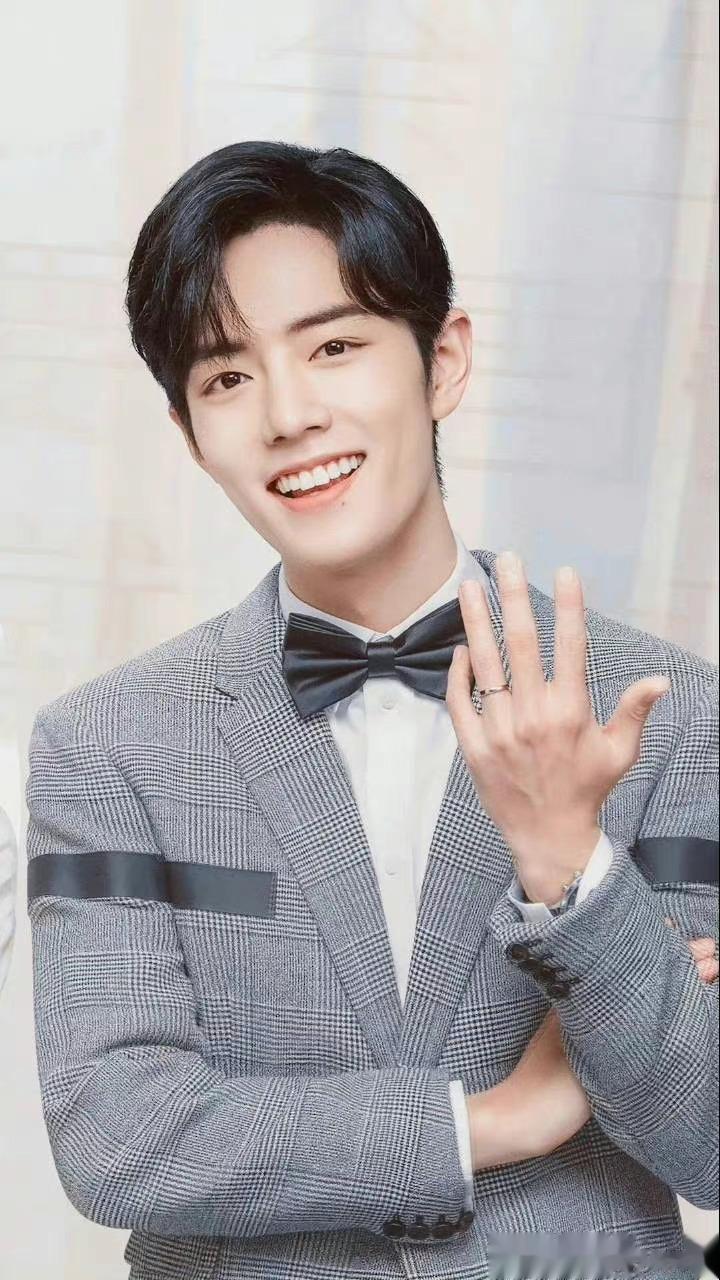 #陪肖战走花路# 晚安安🌙[月亮]❤️脸红的思春期 (볼빨간사춘기)《민들레 