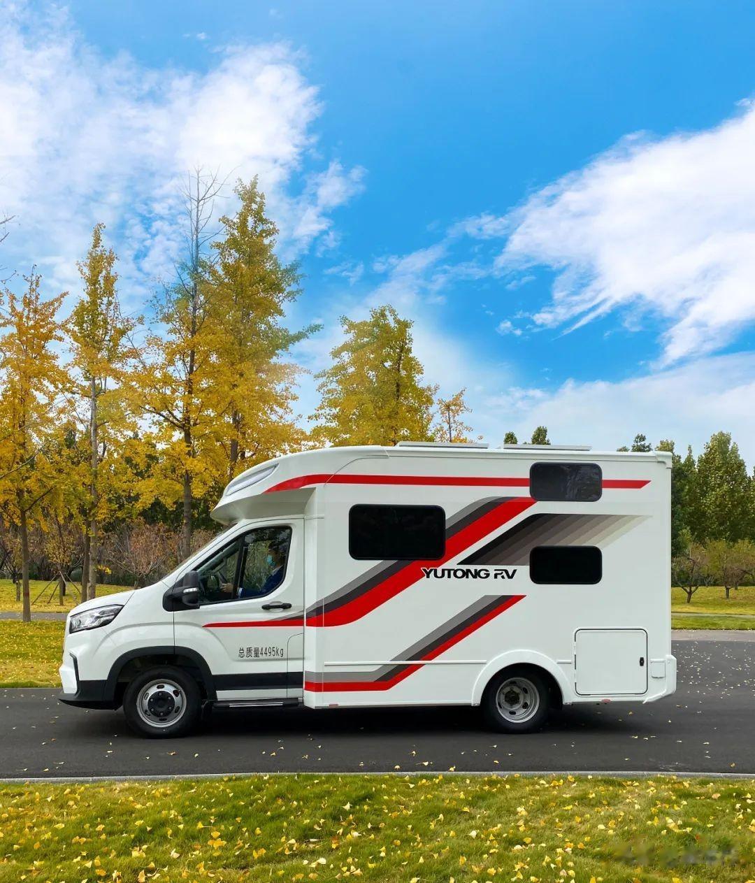 【2.24-26 第十六届上海国际房车展】宇通C311豪享版房车
C311豪享版