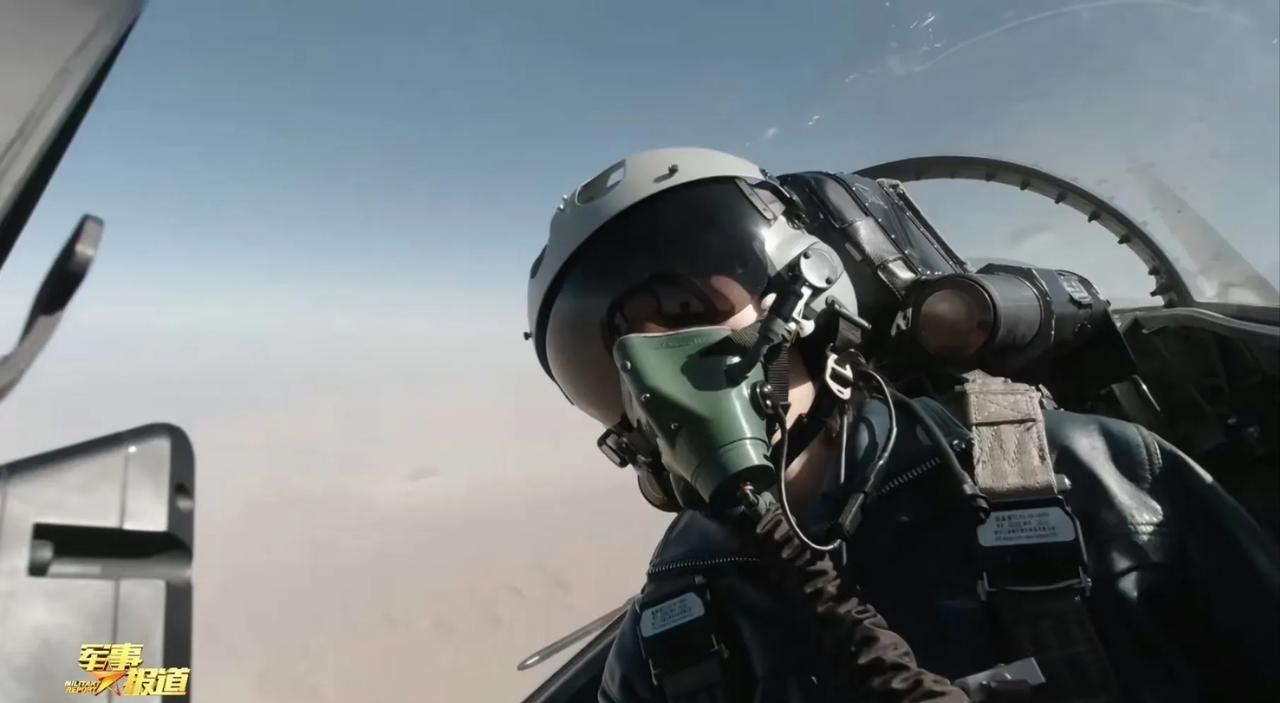 中国是否有必要学美国培养重型战斗机女飞行员，女性先天身体条件不如男性，在心理素质