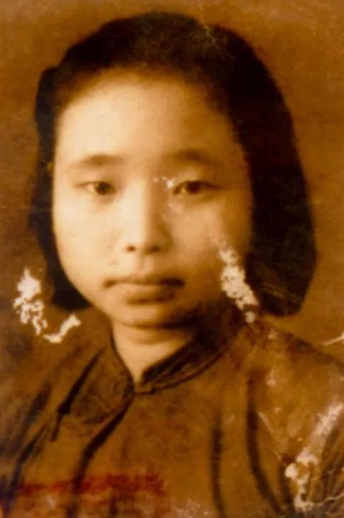 1948年的一天，敌人将竹签从