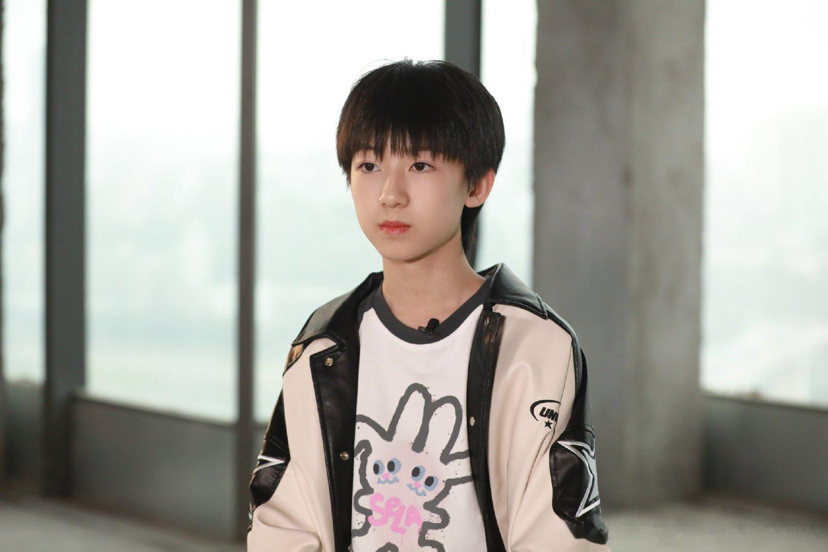 #杨博文YBW[超话]##杨博文YBW[超话]# ybw#杨博文 王牌主舞# y