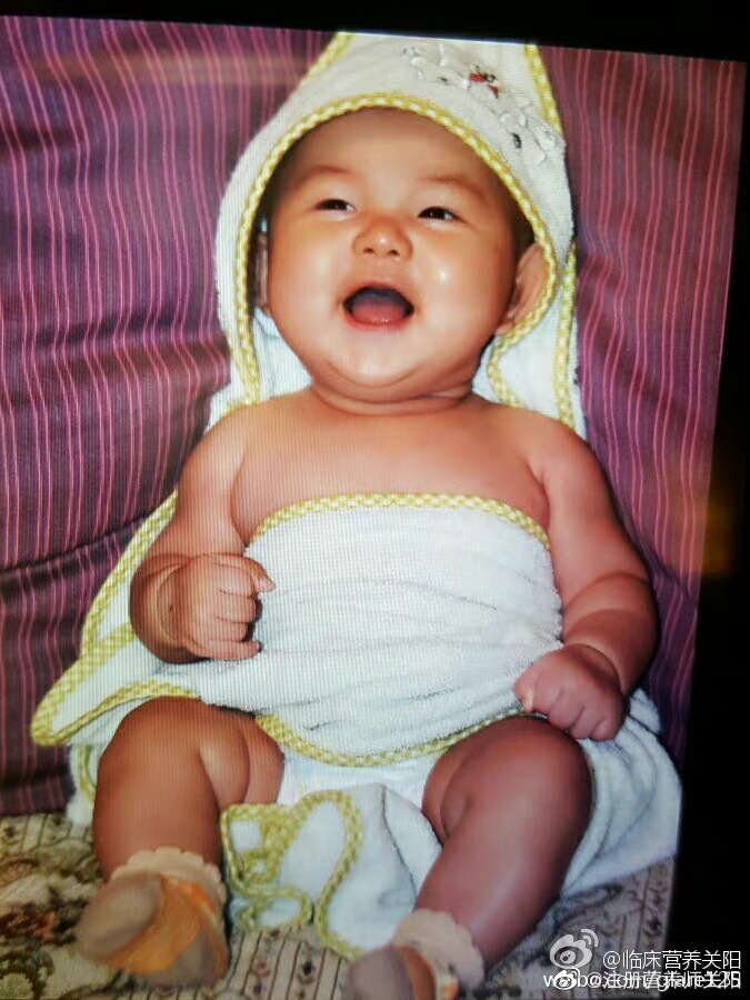 3月21日是#世界睡眠日#       新手妈妈如何拯救睡眠。      当妈以