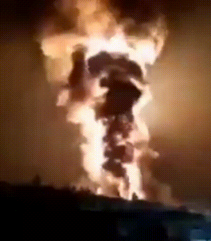 突发：伊朗全国多地遭袭击。据伊