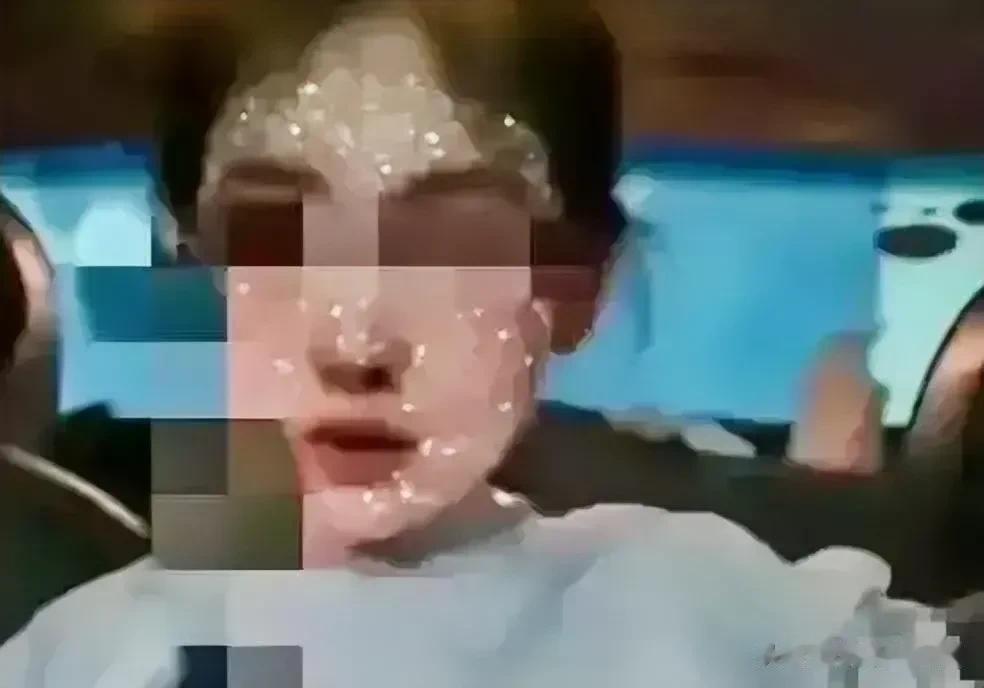 女孩们还是多长点心吧！
你看河北燕山大学女主角地下车库车震视频长达29分钟之多。