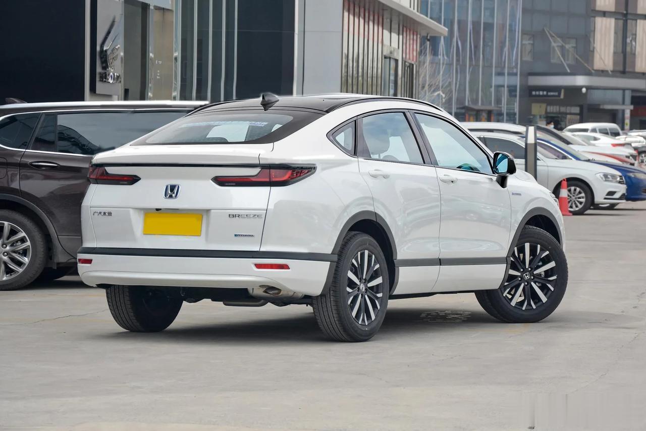 除了后排头部空间略受影响，几乎没有缺点的轿跑SUV  @广汽本田 @哈弗SUV 