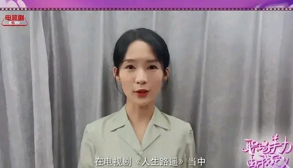 天啊！这竟然是李沁！
还是要有点内乎乎李沁才好看，瘦脱相。

女人真的不能胖也不
