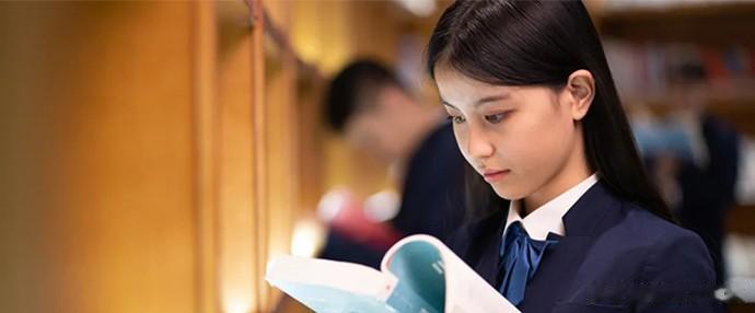 小学6年，初中3年，高中3年，一共12年，这是每个孩子都需要接受的基础教育时间。