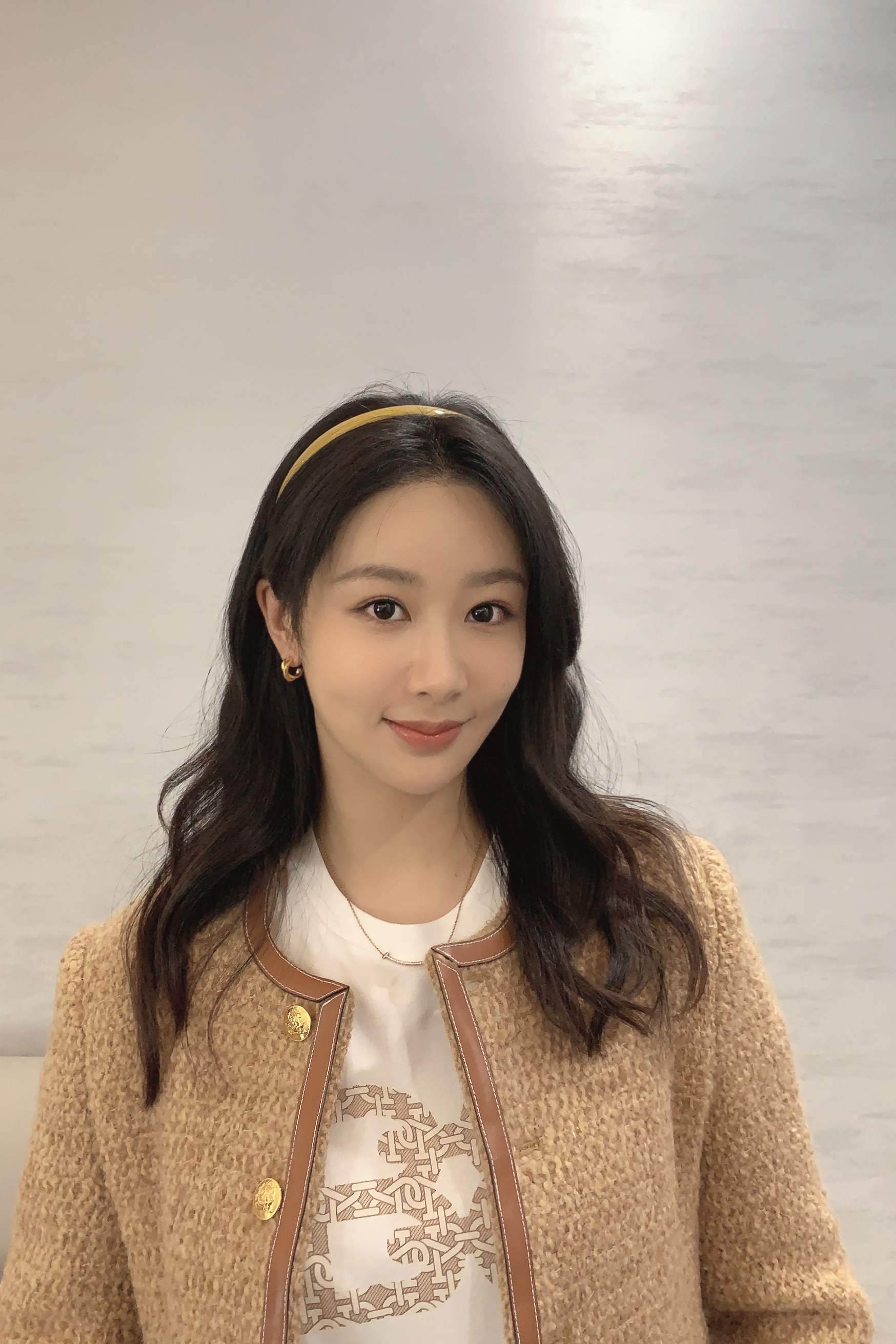 #杨紫金晨虞书欣今日营业照#杨紫金晨虞书欣今日营业照~全新的二月期待你们的更多精