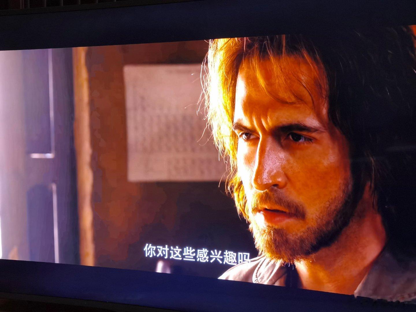 《三体》电视剧第27集。叶文洁看伊文斯的眼神，让我起了一身鸡皮疙瘩。 ​​​
