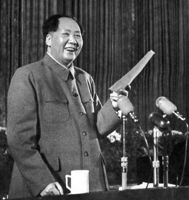 毛主席让我们不挨欺负，袁隆平让我们不挨饿，这就是我崇拜两位老人的原因。

小时候