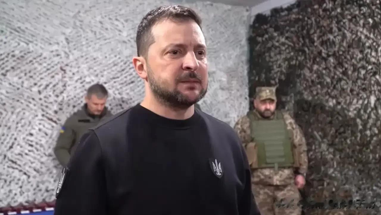 泽连斯基现在相当沮丧，甚至有点绝望了！他说，如果基辅政权的军队在巴赫穆特（阿尔乔