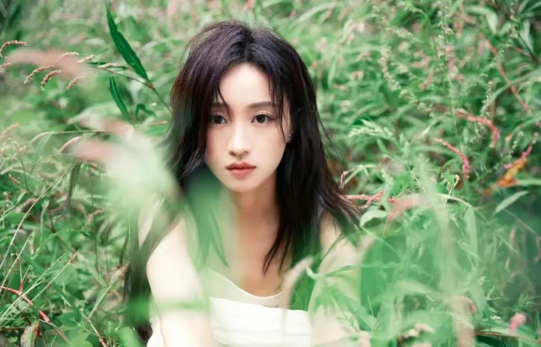 流水的女爱豆，铁打的娱乐公司，黄婷婷违约强执仅查出9万财产引发的行业浅思。

前
