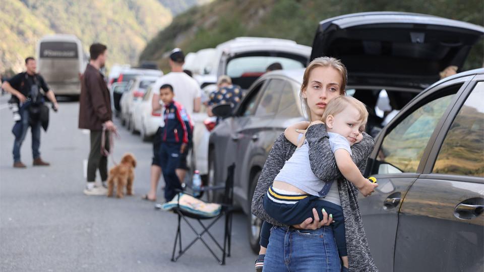 乌克兰持续炮击俄罗斯本土，3700名别尔哥罗德人背井离乡。俄乌战争中，乌克兰并不