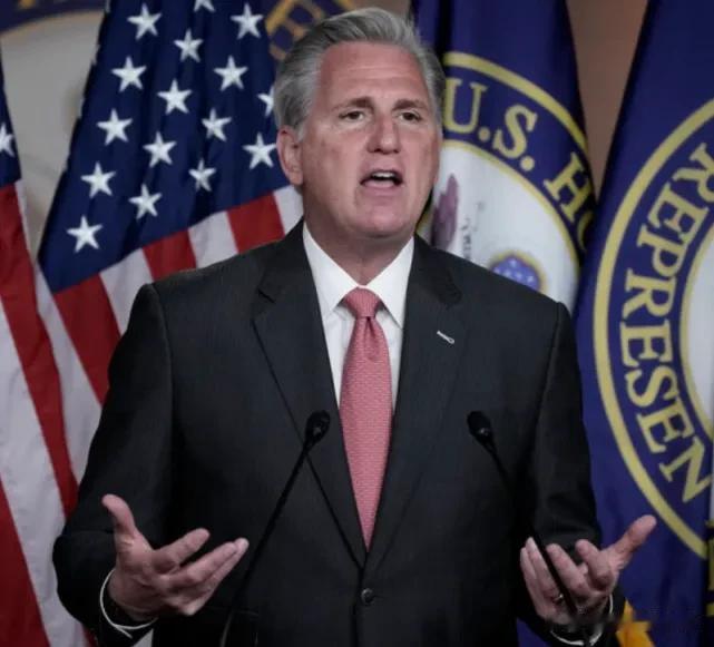 很意外！他可能是第一个拒绝泽连斯基邀请的？

对于泽连斯基近日发出的盛情邀请，作