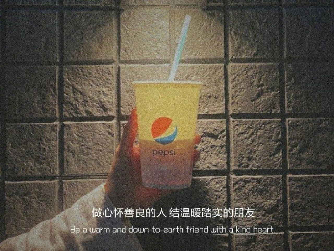 #成长有态度##爱情也是这样# 永远都觉得最浪漫的爱情，就是陪着对方慢慢变老，一