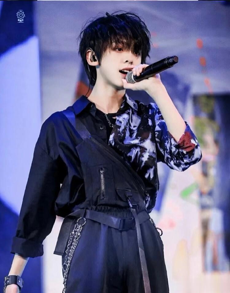 #左航ZH[超话]#[打cal