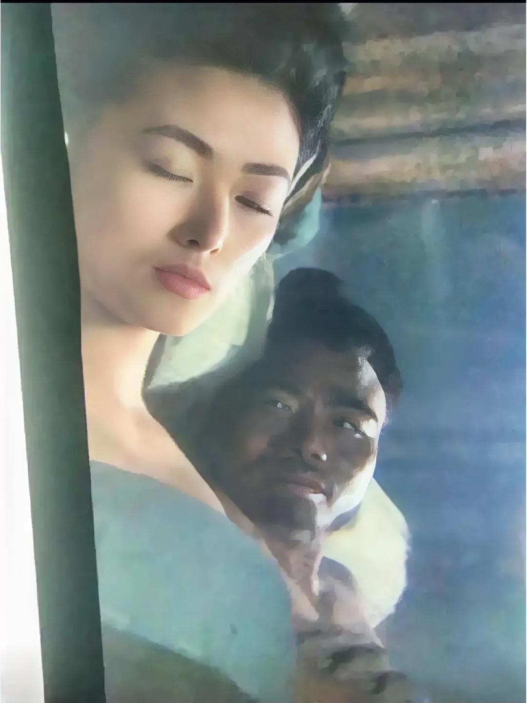 潘金莲为什么要嫁给武大郎？
潘金莲从始至终内心深处都是排斥武大的
自然也会想到会