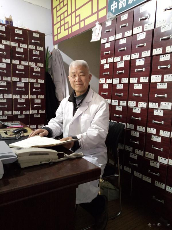【中医“十怕”，简单~粗暴】一，吃辣椒——最怕——香连丸二，喝白酒——最怕——葛