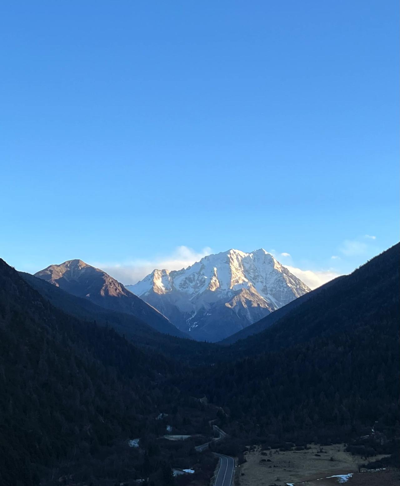 雅拉雪山