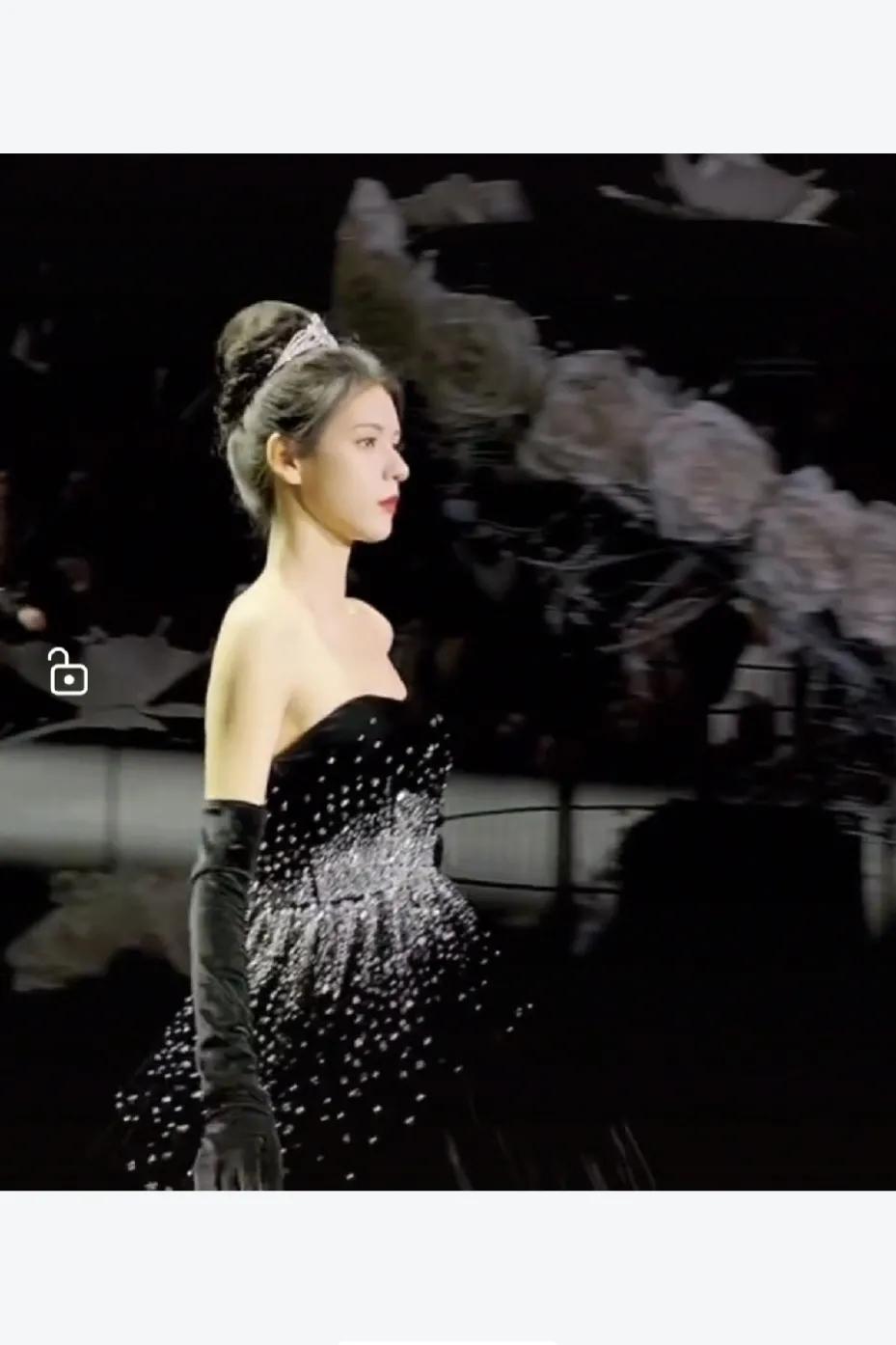  张予曦是中国大陆的女演员，是一位年轻有为的女性代表。她在演艺圈中的表现备受瞩目