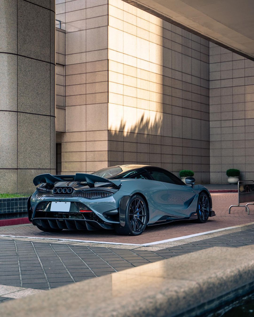 vicchou1005｜McLaren 765LT 💨#迈凯伦765LT##豪