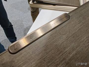 可以吃的笔记本 
联想Think Pad Z13 环保♻️有大招外壳是用可以吃的