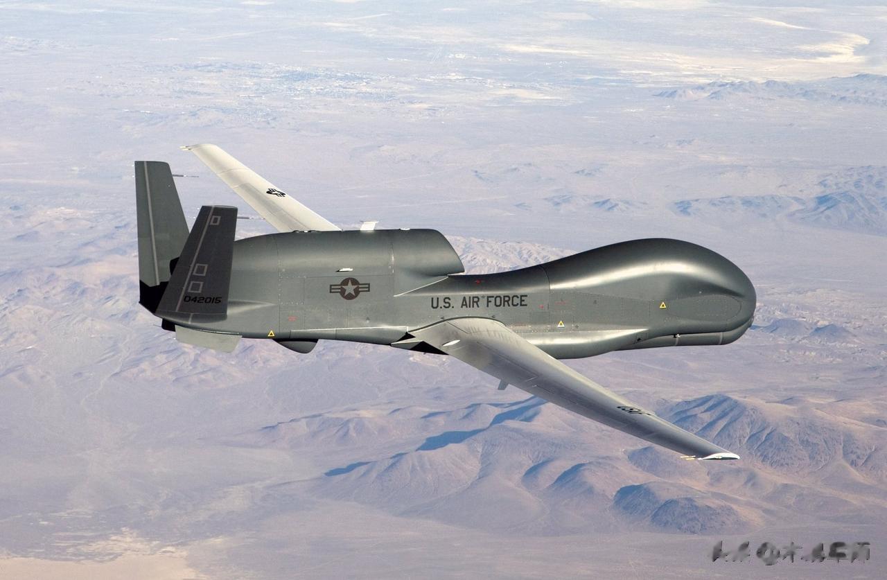 突发事件：新加坡表示，根据 1990 年的谅解备忘录，一架美国空军 RQ-4 全
