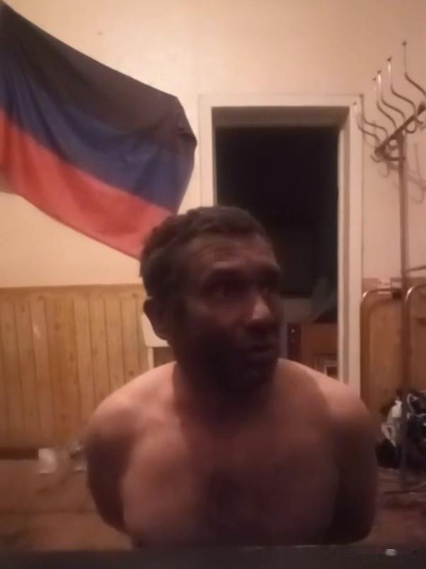 乌克兰士兵把战壕弄混了——一名乌克兰士兵帮助“瓦格纳”的战士击退了自己战友在巴赫