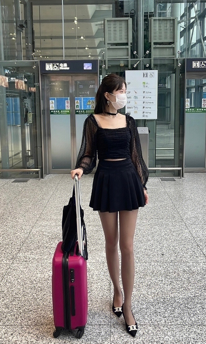 出发咯  #清纯御姐# ​​​