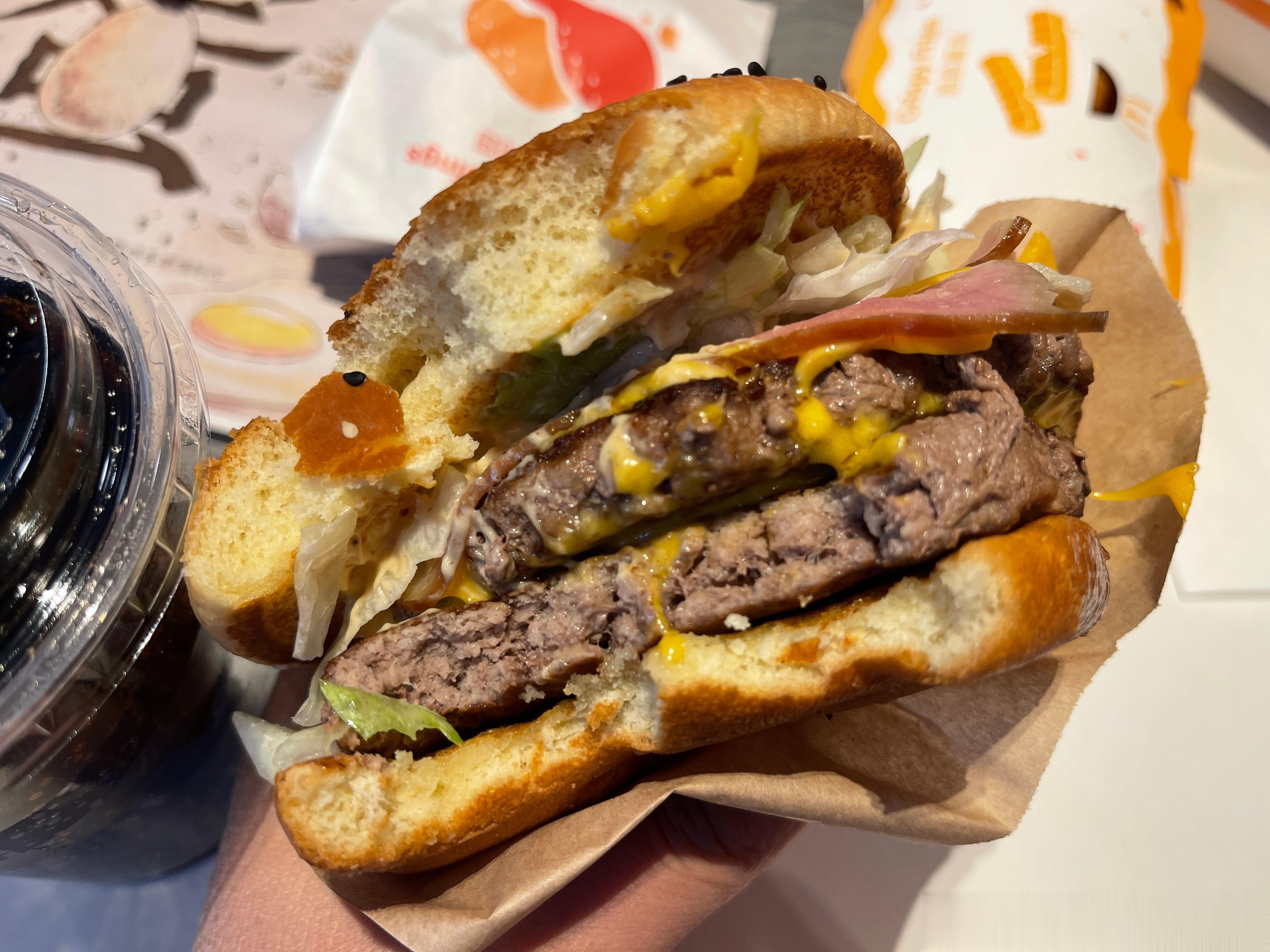 好久没吃M记了～ ​​​