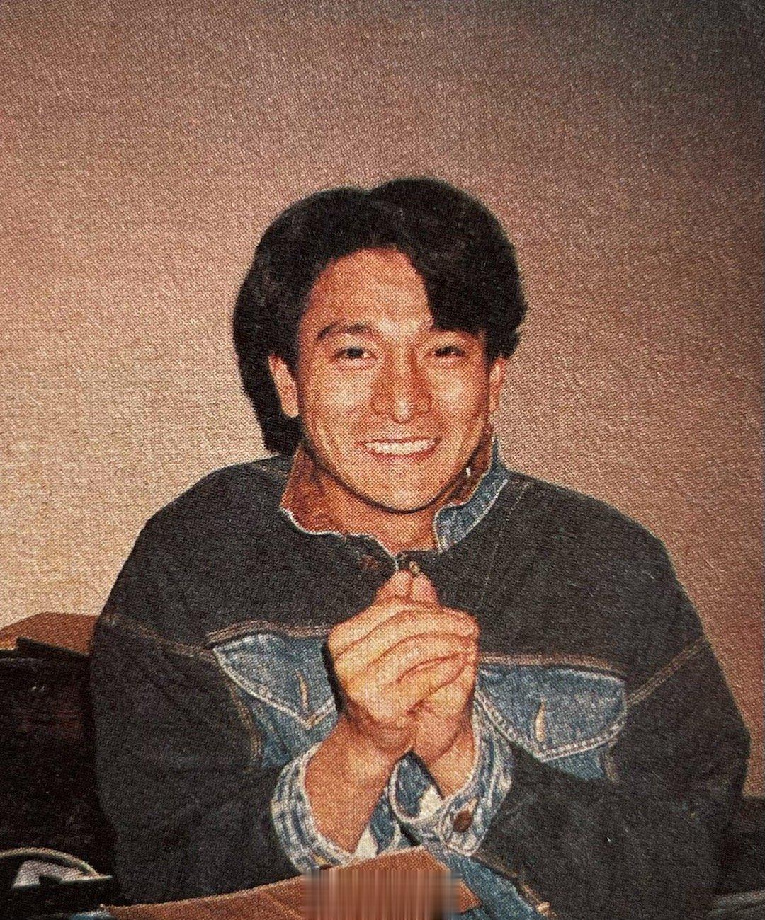 金虎辞旧岁，玉兔迎新春大年初一