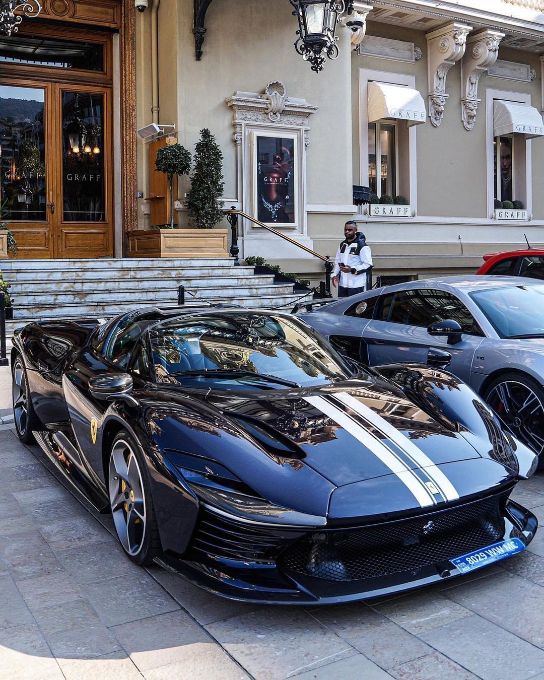 法拉利Daytona SP3[偷笑]这台车有人评测过吗？ ​​​