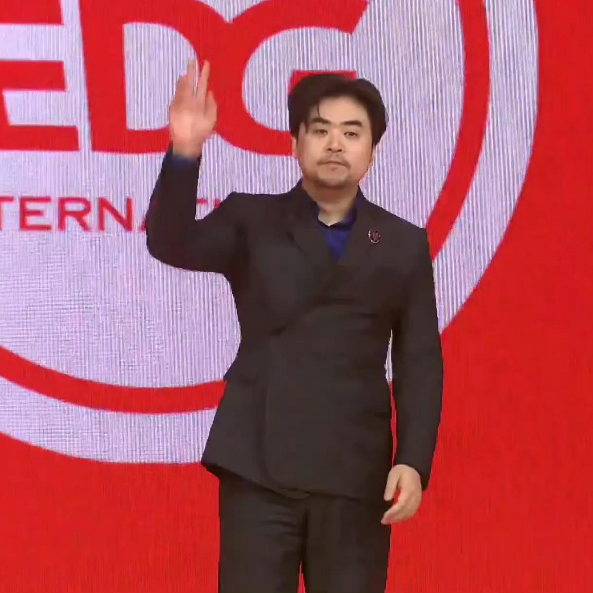 温州出上单（呼吸、ZDZ、Ale）
宜昌出ADC（UZI、Leave）

EDG