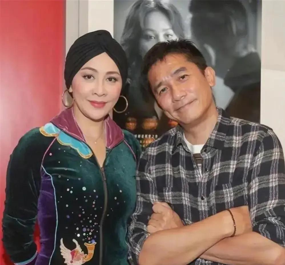 梁朝伟刘嘉玲又被狗仔爆料，爆料电眼影帝和小三有孩子，孩子怀孕五个月的时候被刘姐抓