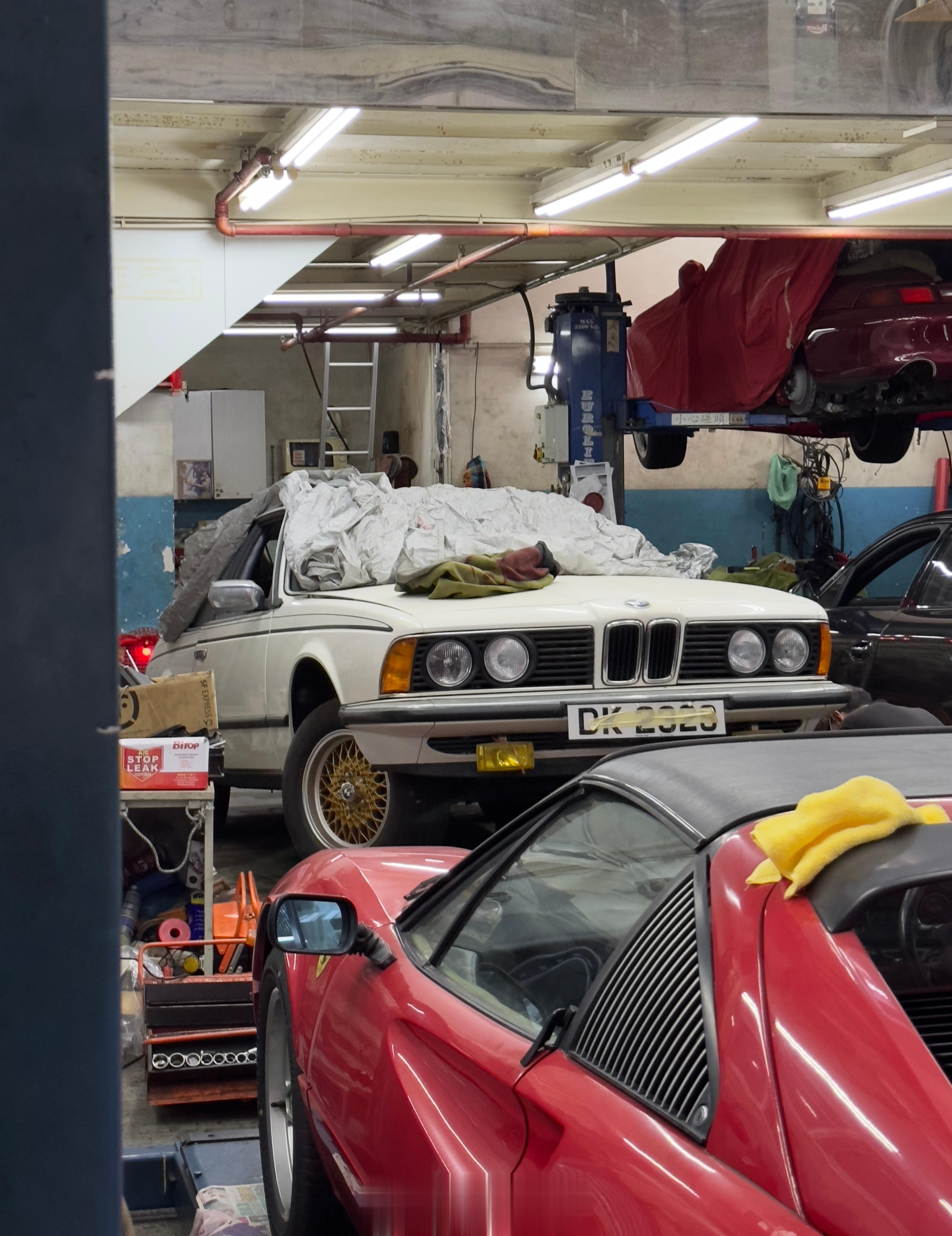  狮子山下特辑（12）·Nissan Skyline GT-R R32·BMW 