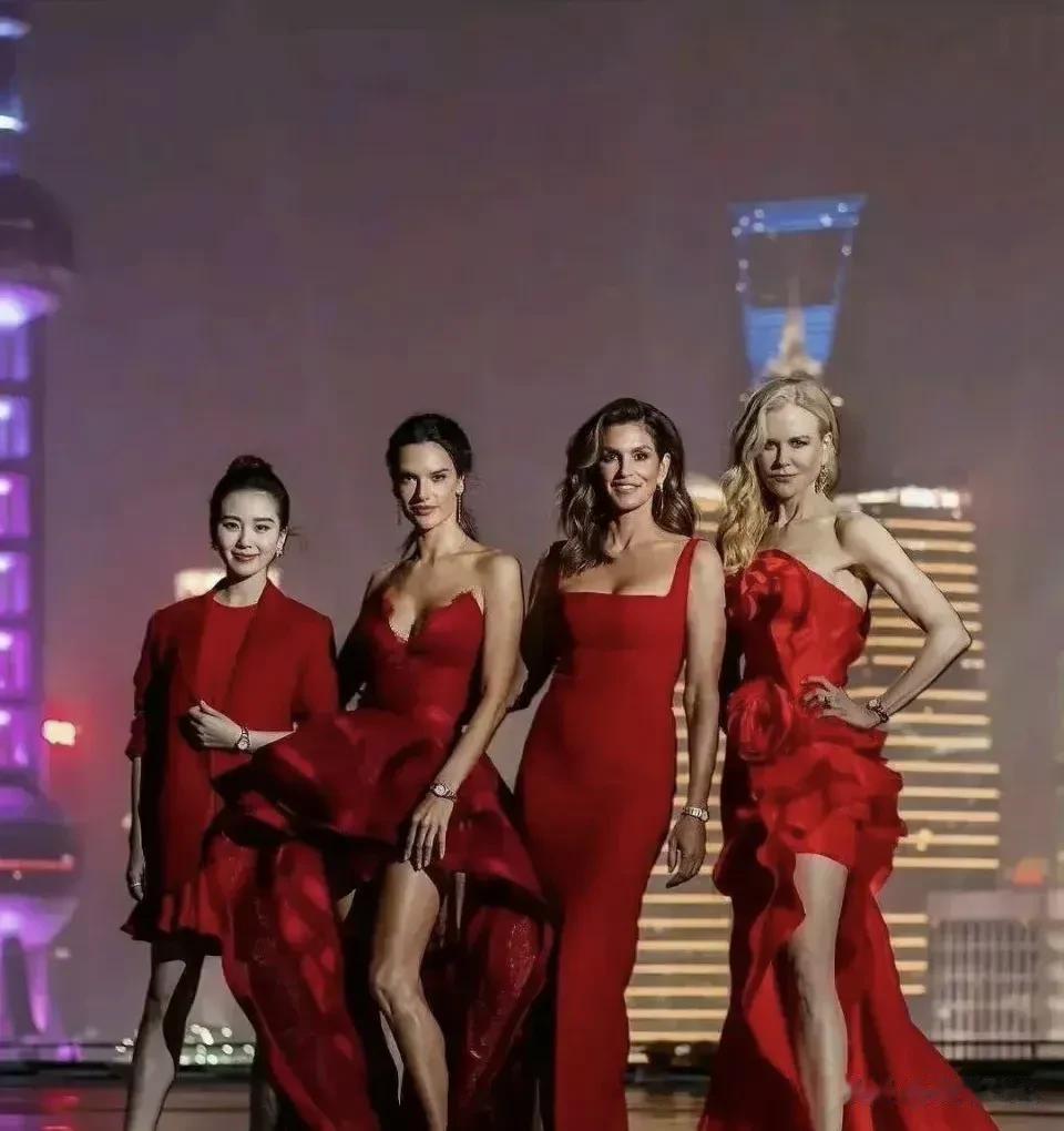 不得不说，刘诗诗用实力告诉我们，气质在身高面前真的是黯然失色，刘诗诗的气质那是绝