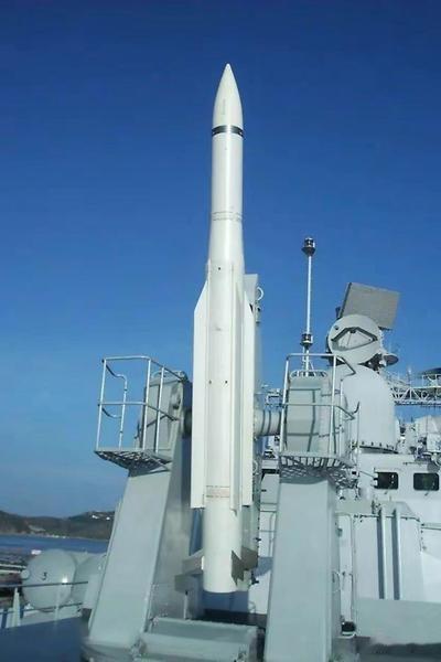 东海舰队后面两艘现代级可以改成武库舰。施基利防空系统的甲板下面，把防空导弹换成反