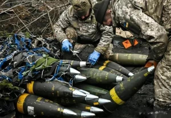 冲突有多“惨烈”，俄方：仅空天军，累计耗费炮弹40多万吨

来源:铁血观世界

