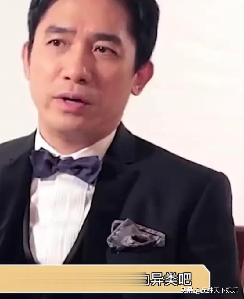 梁朝伟现隐居日本独自生活，听说为了不社交，连日语都没有学，少言寡语的梁朝伟就是娱