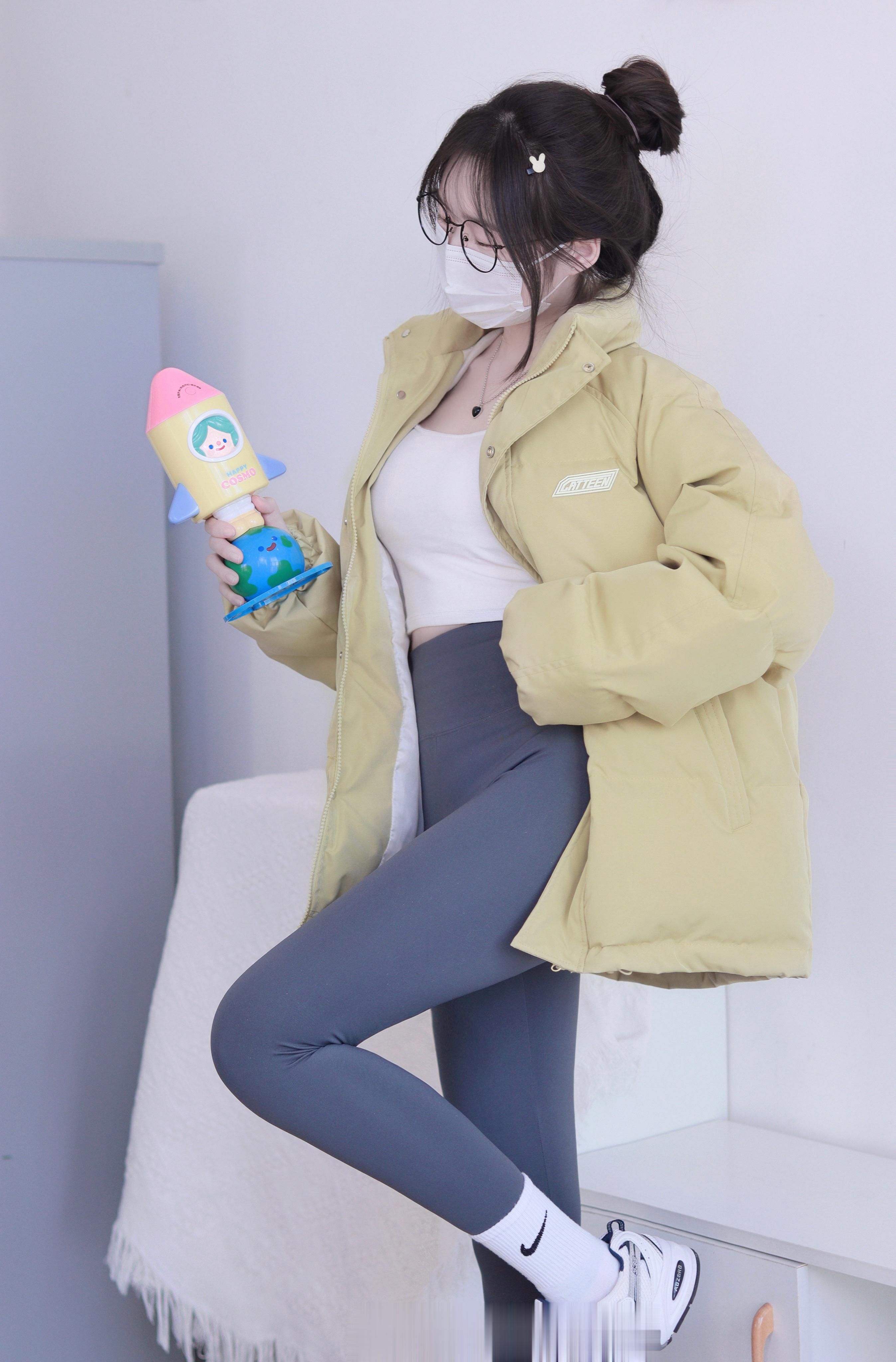 <p>随手扎的丸子头永远都是最